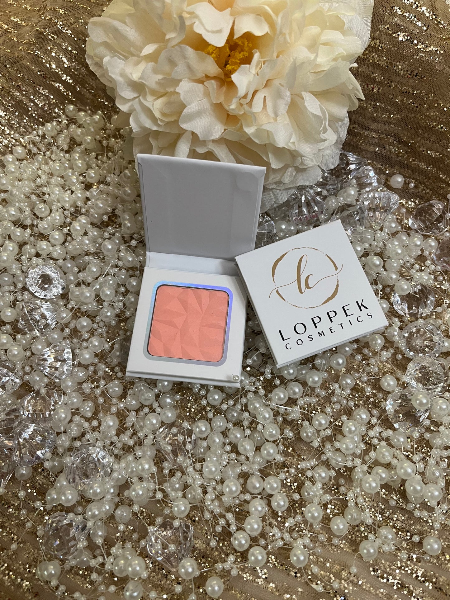 Silky-Soft Powder Blush