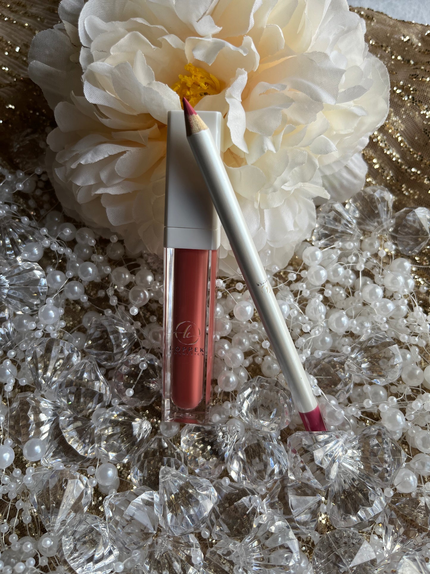 Loppek Cosmetics Matte Lip Kit