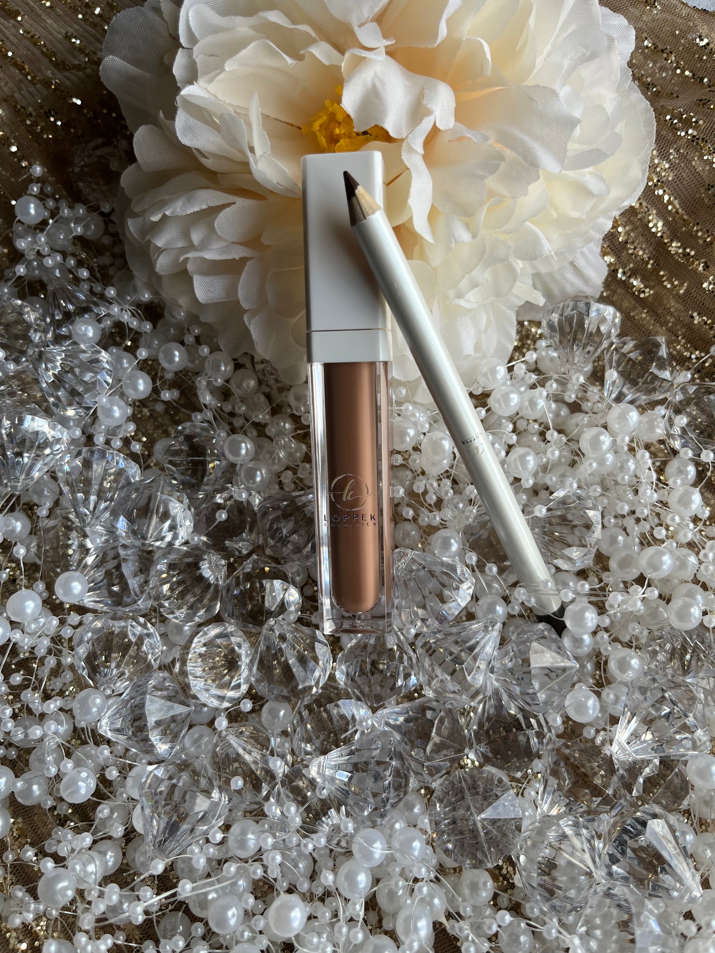 Loppek Cosmetics Matte Lip Kit